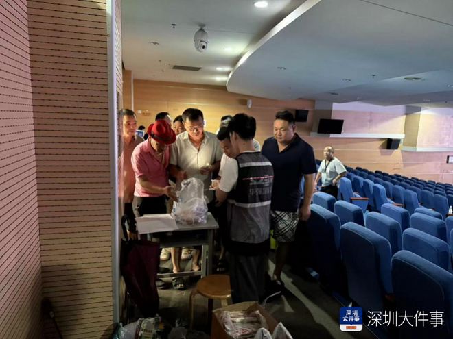 放应急避险点 暖心守护台风夜安全开元棋牌网站深外（集团）初中部开(图2)