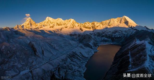 步天堂！西藏库拉岗日雪山圣湖美到窒息开元棋牌app藏在喜马拉雅深处的徒(图2)